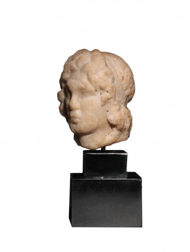 Hellenistic marble head of a statuette