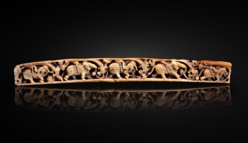 Ivory relief with elephants walking, Jammu-Kashmir 7-8th century - Asian Works of Art Style 