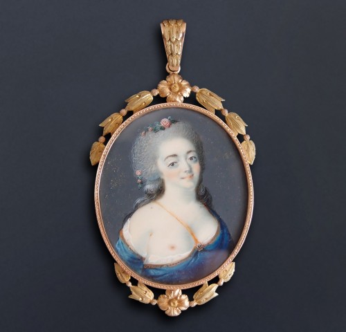 18th century French miniature portrait pendant - Antique Jewellery Style 