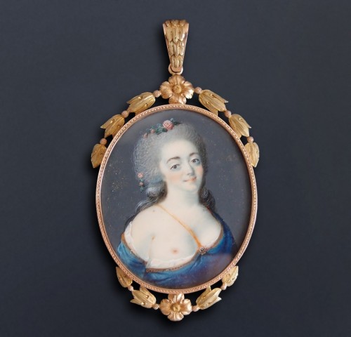 Antiquités - 18th century French miniature portrait pendant
