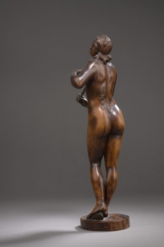 Statuette en bois figurant Lucrèce - Allemagne XVIIe siècle - 