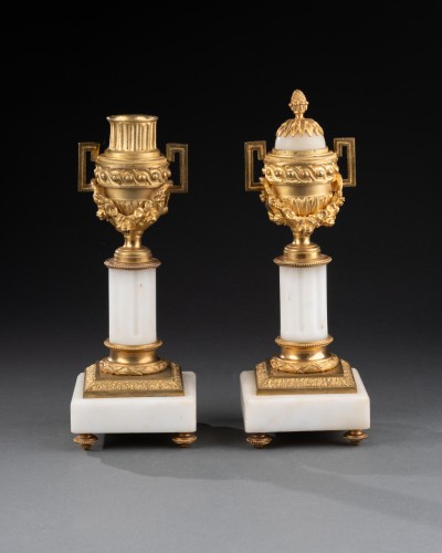White marble and gilt bronze candleholders - 