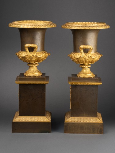 Paire de vases Médicis sur socle début XIXe - Restauration - Charles X