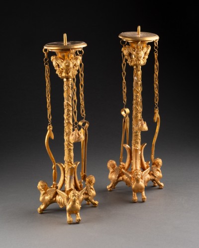 XVIIIe siècle - Paire de bougeoirs d'époque directoire