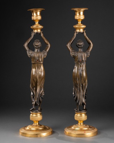 Paire de bougeoirs d'époque Directoire - Étienne de Roissart