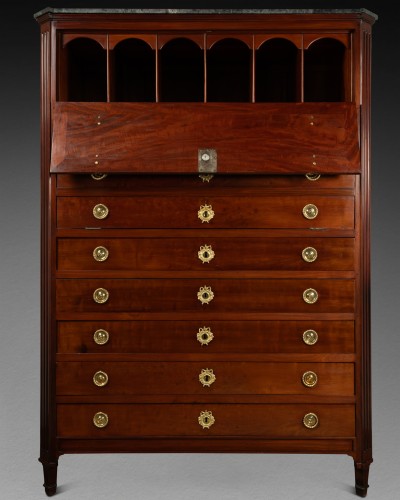 XVIIIe siècle - Secrétaire d'époque Louis XVI en acajou et bronze doré