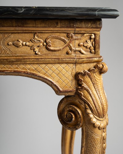 19th century - A 19th century Régence-style center table