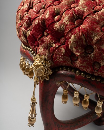 Napoléon III - Tabouret capitonné d’époque Napoléon III, bois laqué rouge
