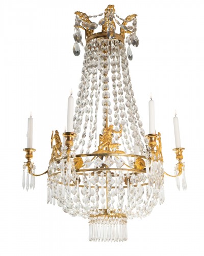 Lustre d’époque Charles X, circa 1825, en laiton finement ciselé et doré
