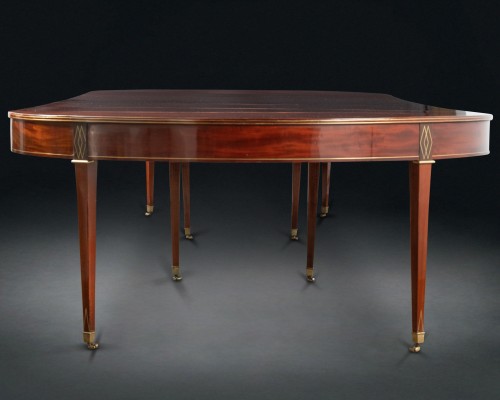 Large Directoire Period Extending Dining Table by Jean-Joseph Chapuis  - Directoire