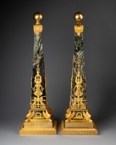 Pair of Empire period obelisks in Royal Sea Green marble - Decorative Objects Style Empire