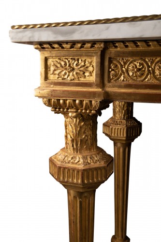 XVIIIe siècle - Table en bois doré fin du XVIIIe siècle