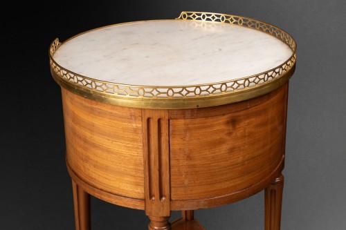 Antiquités - Table de salon Louis XVI estampillée CANABAS et JME
