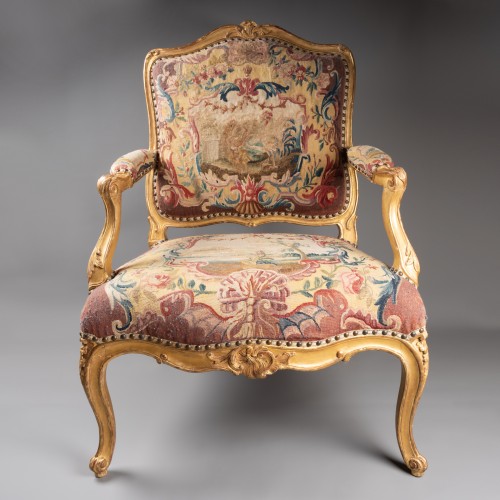 Antiquités - Suite de cinq fauteuils en tapisserie époque Louis XV