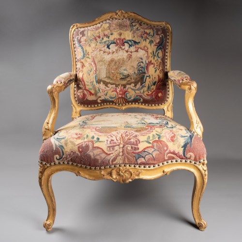 Antiquités - Set of five tapestry armchairs Louis XV period mid 18th 