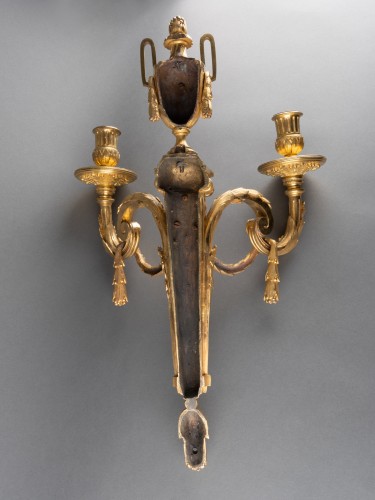 Antiquités - Pair of Louis XVI bronze sconces