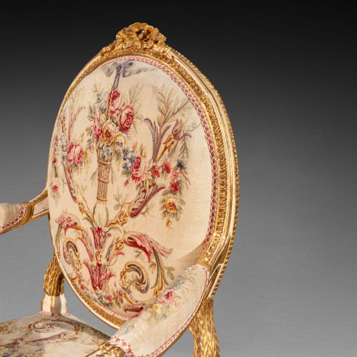 XVIIIe siècle - Suite de quatre fauteuils époque Louis XVI estampillés de DELAISEMENT