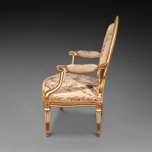 Suite de quatre fauteuils époque Louis XVI estampillés de DELAISEMENT - Louis XVI