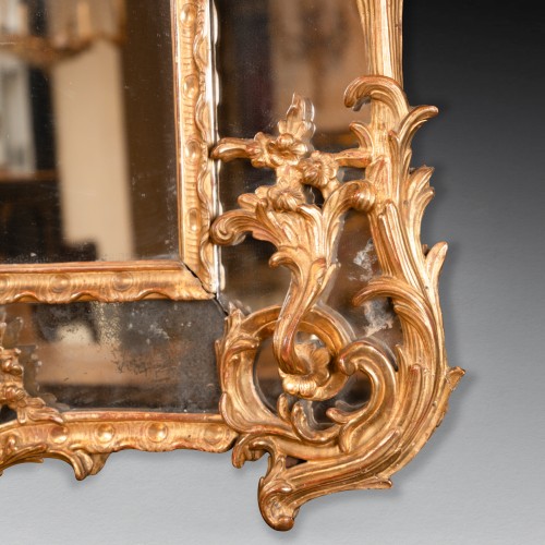 Mirror Louis XV period mid 18th century - 