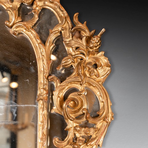 XVIIIe siècle - Miroir époque Louis XV milieu du XVIIIe siècle
