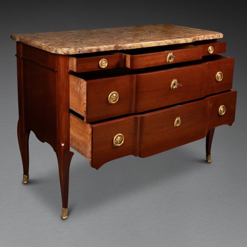 Furniture  - A mahogany chest Transition period stamped SAUNIER 18th century