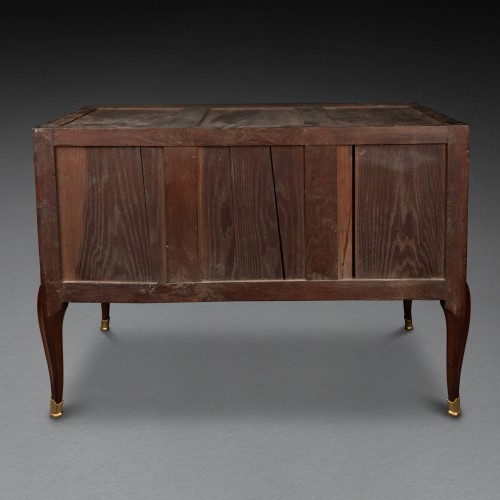 Antiquités - A mahogany chest Transition period stamped SAUNIER 18th century