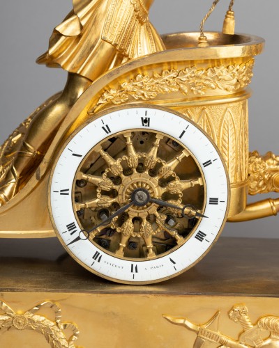 Horlogerie Pendule - Pendule au bige époque Empire début XIX ème siècle