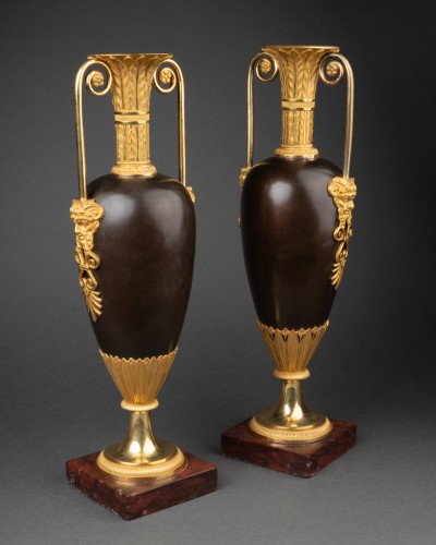 Pair of spindle vases pair Empire period circa 1800 - Decorative Objects Style Empire