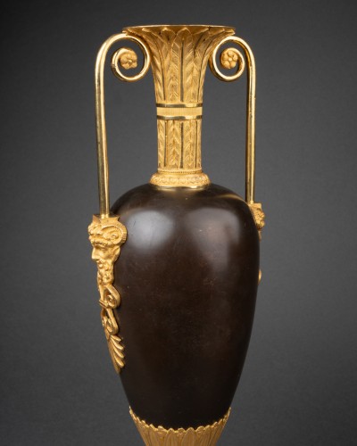 Decorative Objects  - Pair of spindle vases pair Empire period circa 1800