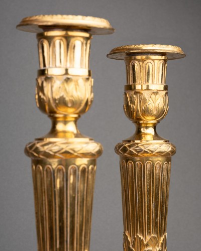 Louis XVI - Gilded bronze candlesticks pair Louis XVI period