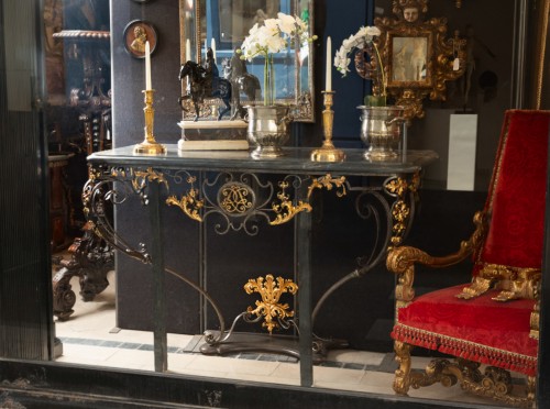 Big two feet wrought iron console Régence period early 18th century