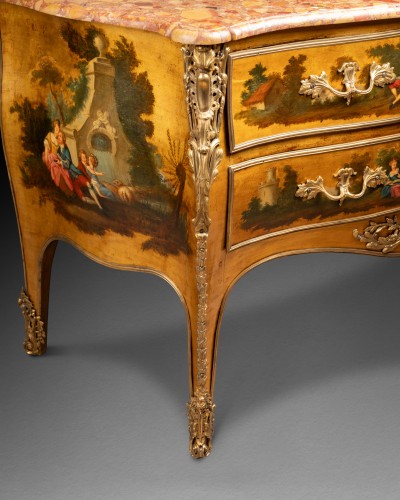 Antiquités - Georges III chest circa 1770