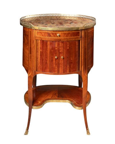 Table de salon époque Louis XVI estampillée Molitor fin du XVIIIe siècle