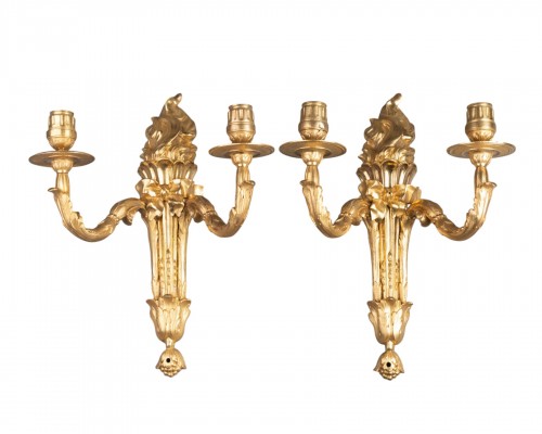 Paire d'appliques en bronze doré époque Louis XVI
