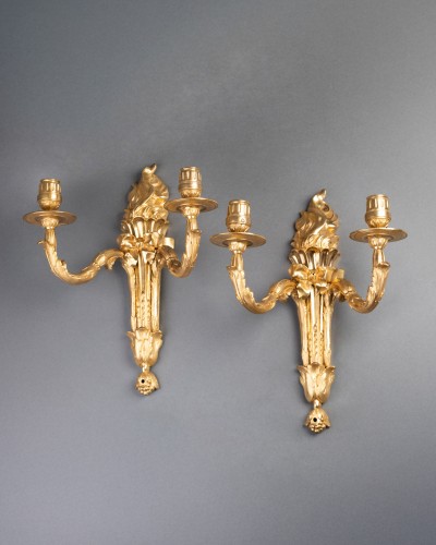 Paire d'appliques en bronze doré époque Louis XVI - Luminaires Style Louis XVI