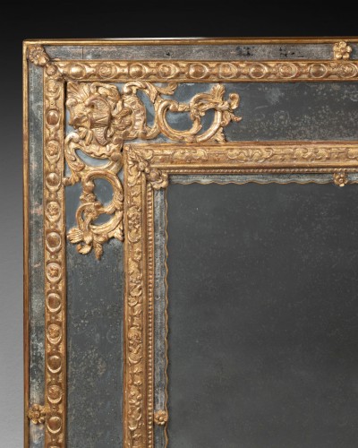 Pare closes mirror Louis XIV period early 18th century - Louis XIV