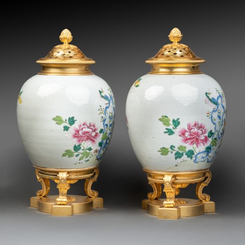 Transition - Spice jars China porcelain pair 18th century