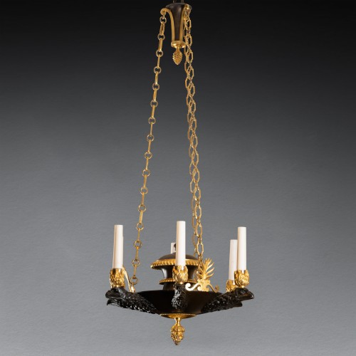 Patinated and gilded bronze chandelier Néoclassical period - Lighting Style Empire
