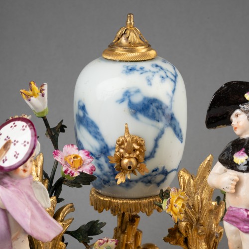 Perfume fountain China porcelain and gilded bronze 18th century - 