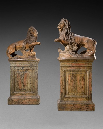 Sculpture  - Pair of painted terracotta lions late XVIIIth, early XIXth century