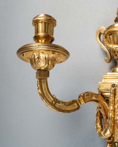 Antiquités - Gilded bronze sconces pair Louis XVI period