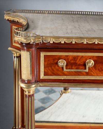 Desserte en acajou époque Louis XVI fin du XVIIIe siècle - Laurent Chalvignac
