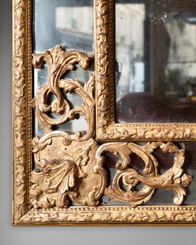 Miroirs, Trumeaux  - Miroir à pare closes époque Régence première moitié du XVIIIe siècle