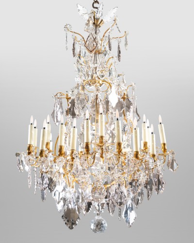 Grand lustre à 24 lumières milieu du XVIIIe siècle - Luminaires Style Louis XV