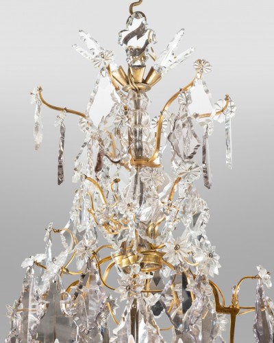 XVIIIe siècle - Grand lustre à 24 lumières milieu du XVIIIe siècle