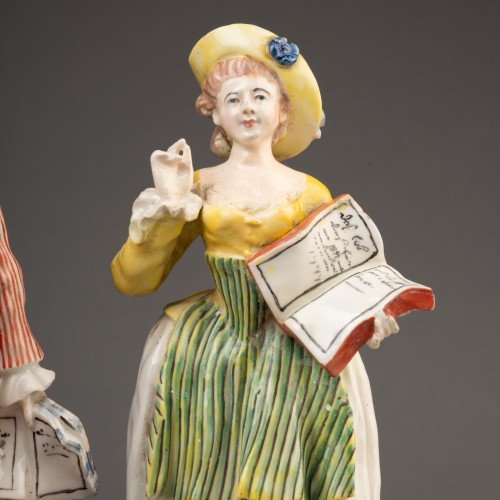 Antiquités - Paire de sujets en porcelaine de Frankenthal du XVIIIe siècle