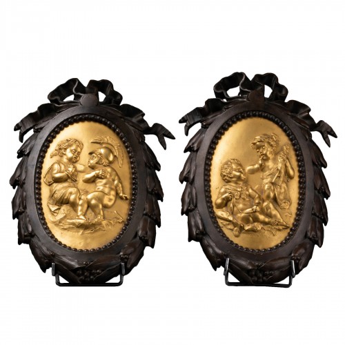 Paire de médaillons en bronze d'époque Louis XVI fin XVIIIe siècle