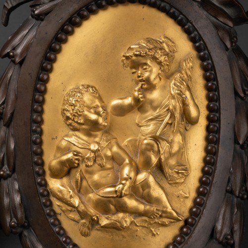 Paire de médaillons en bronze d'époque Louis XVI fin XVIIIe siècle - Louis XVI