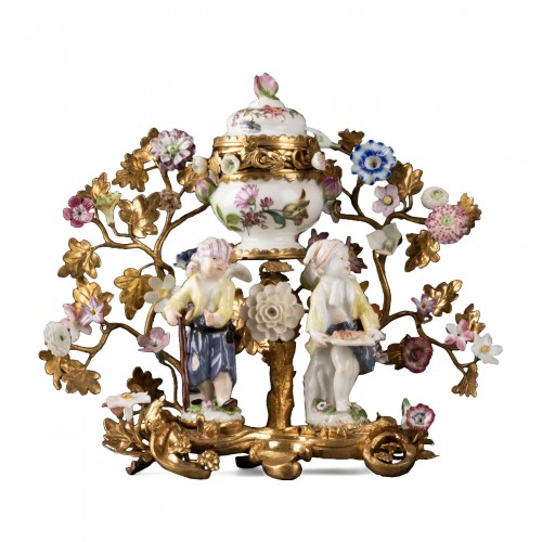 Porcelain and bronze "pot pourri" vase Louis XV period mid 18th century
