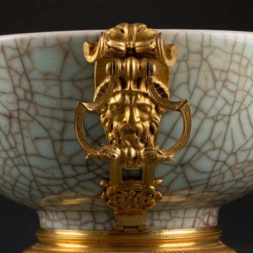 XVIIIe siècle - Coupe porcelaine Céladon Chine XVIIIe siècle